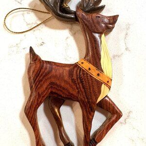 Aloha Wood Art by the Le Family Reindeer Christmas Ornament Signed 5”